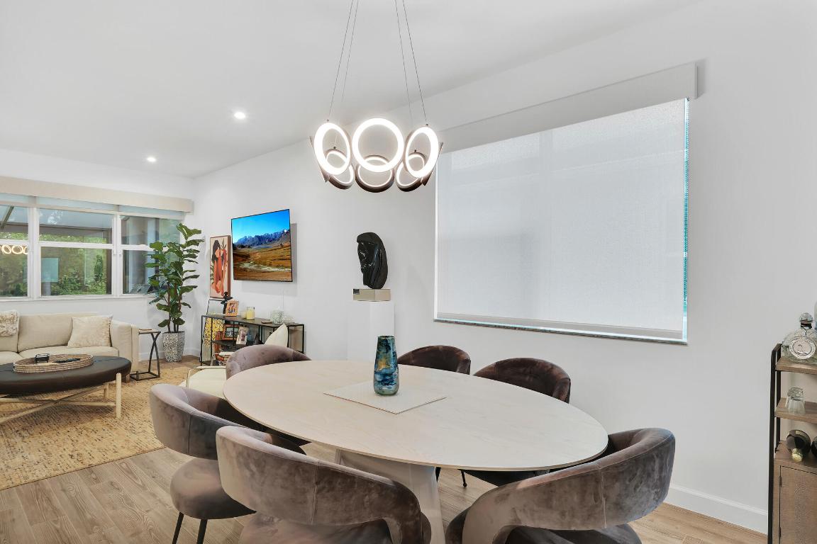 TELARO AT SOUTHERN GROVE - Residential