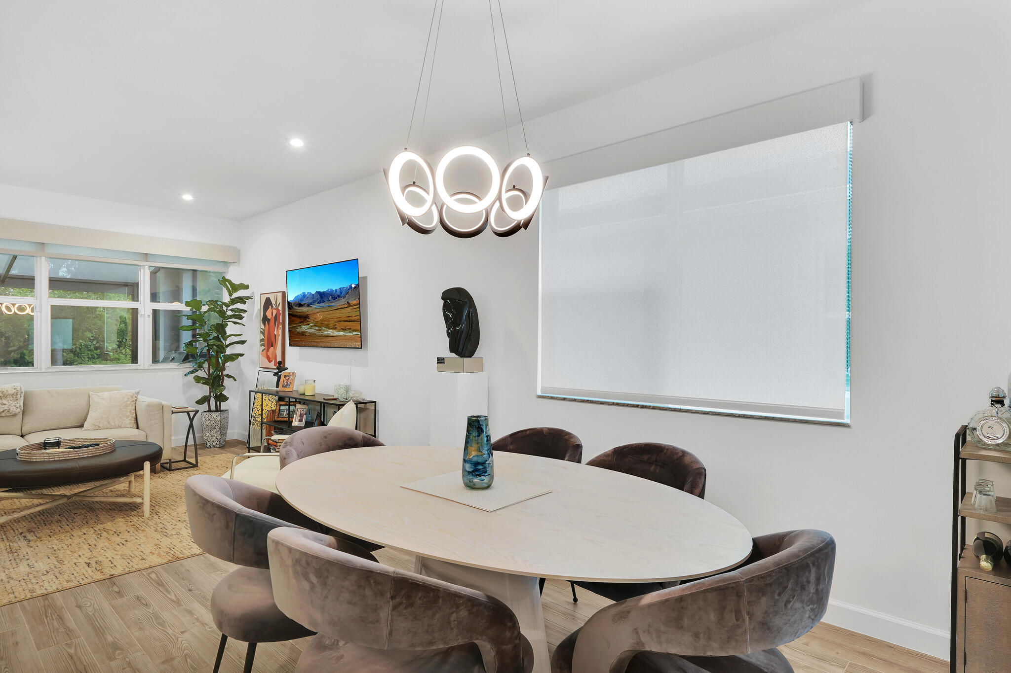 TELARO AT SOUTHERN GROVE - Residential