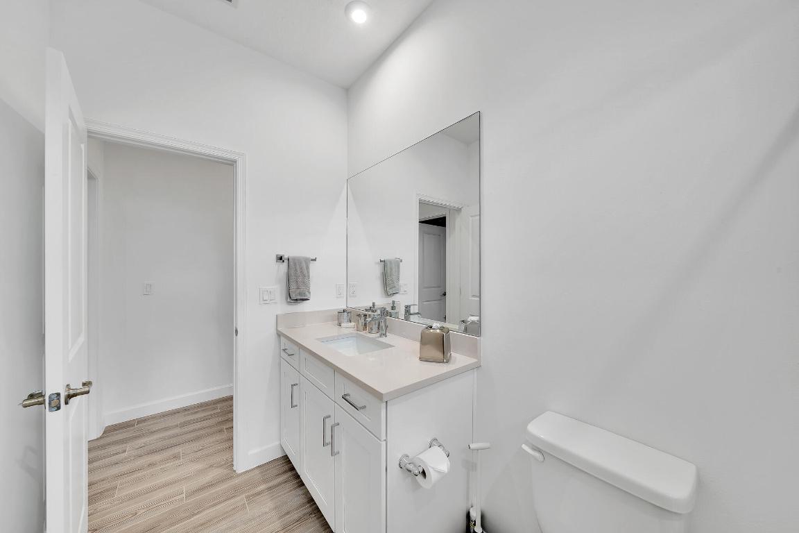 TELARO AT SOUTHERN GROVE - Residential