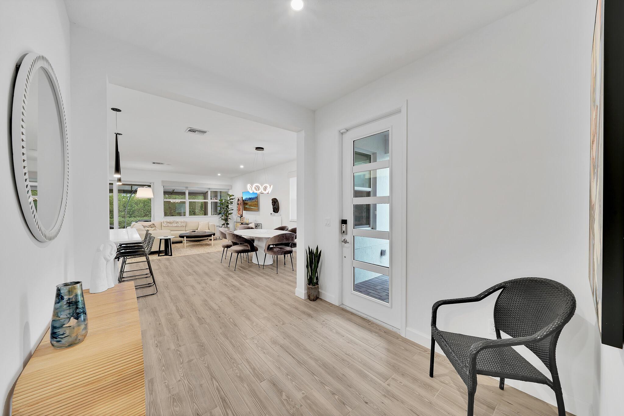 TELARO AT SOUTHERN GROVE - Residential