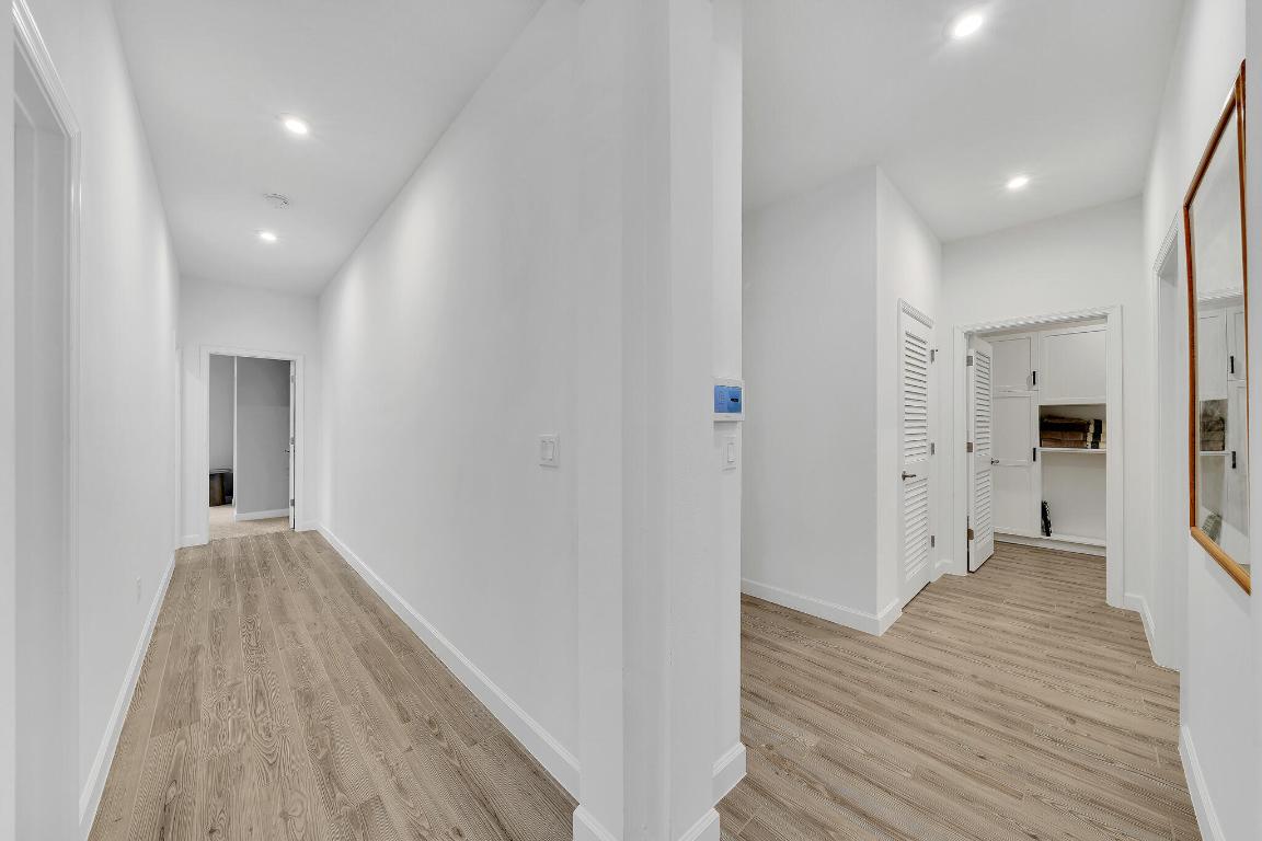 TELARO AT SOUTHERN GROVE - Residential