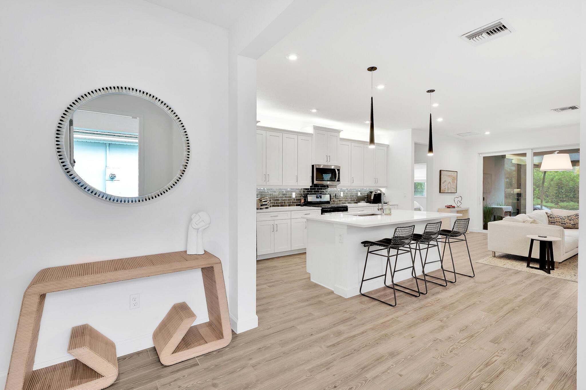 TELARO AT SOUTHERN GROVE - Residential