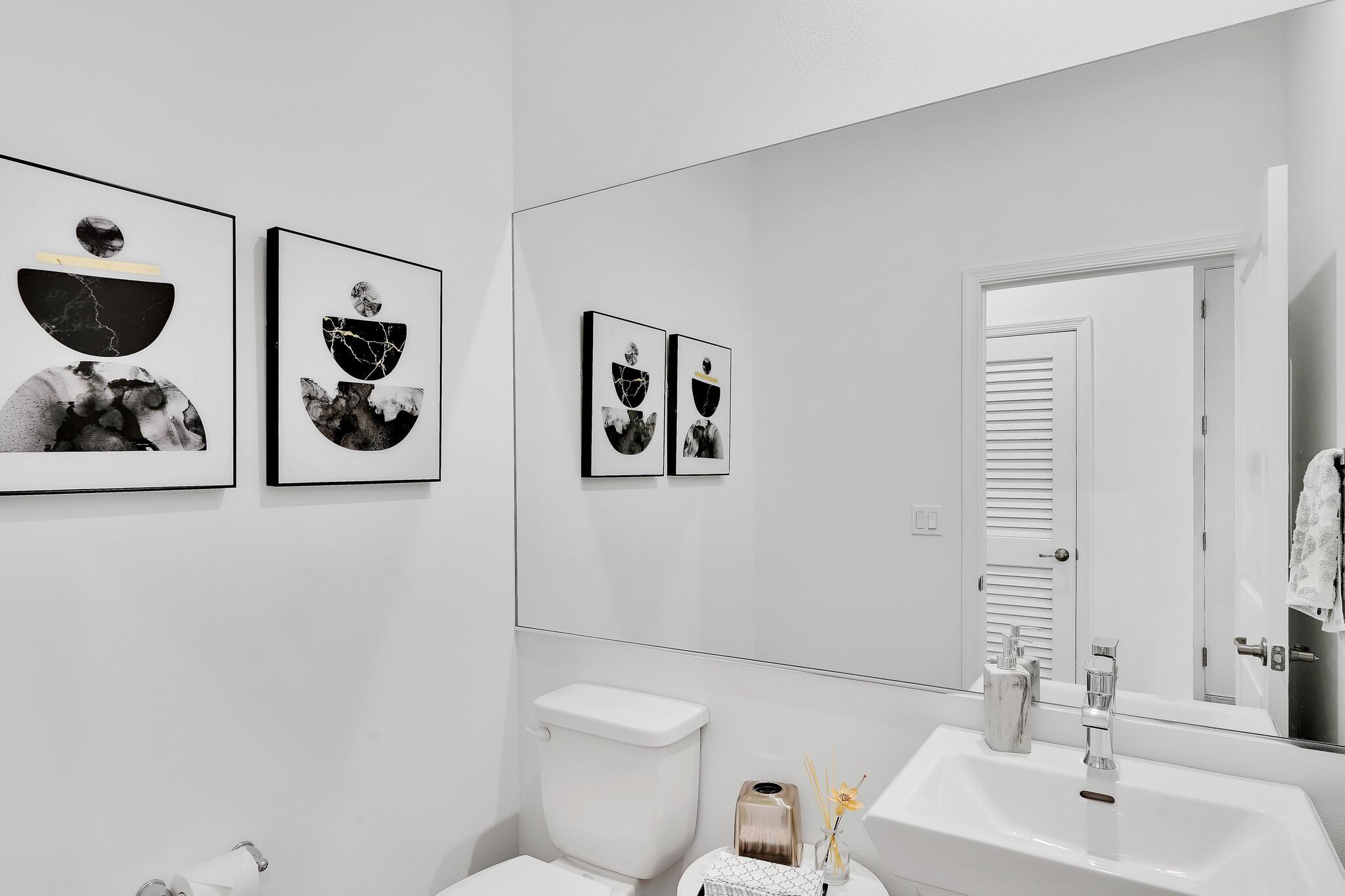 TELARO AT SOUTHERN GROVE - Residential