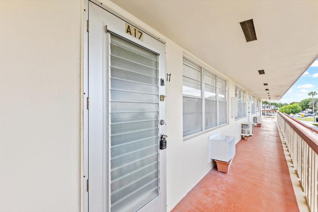 Photo of 17 Andover A, West Palm Beach, FL 33417 (MLS # R11143891)