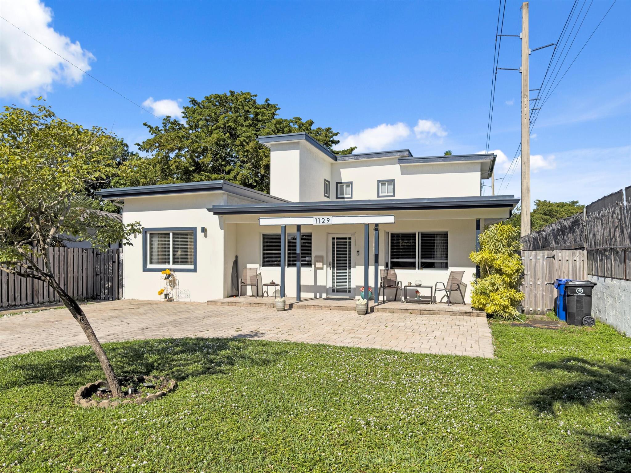 LAUDERDALE PARK 6-33 1/2 - Residential