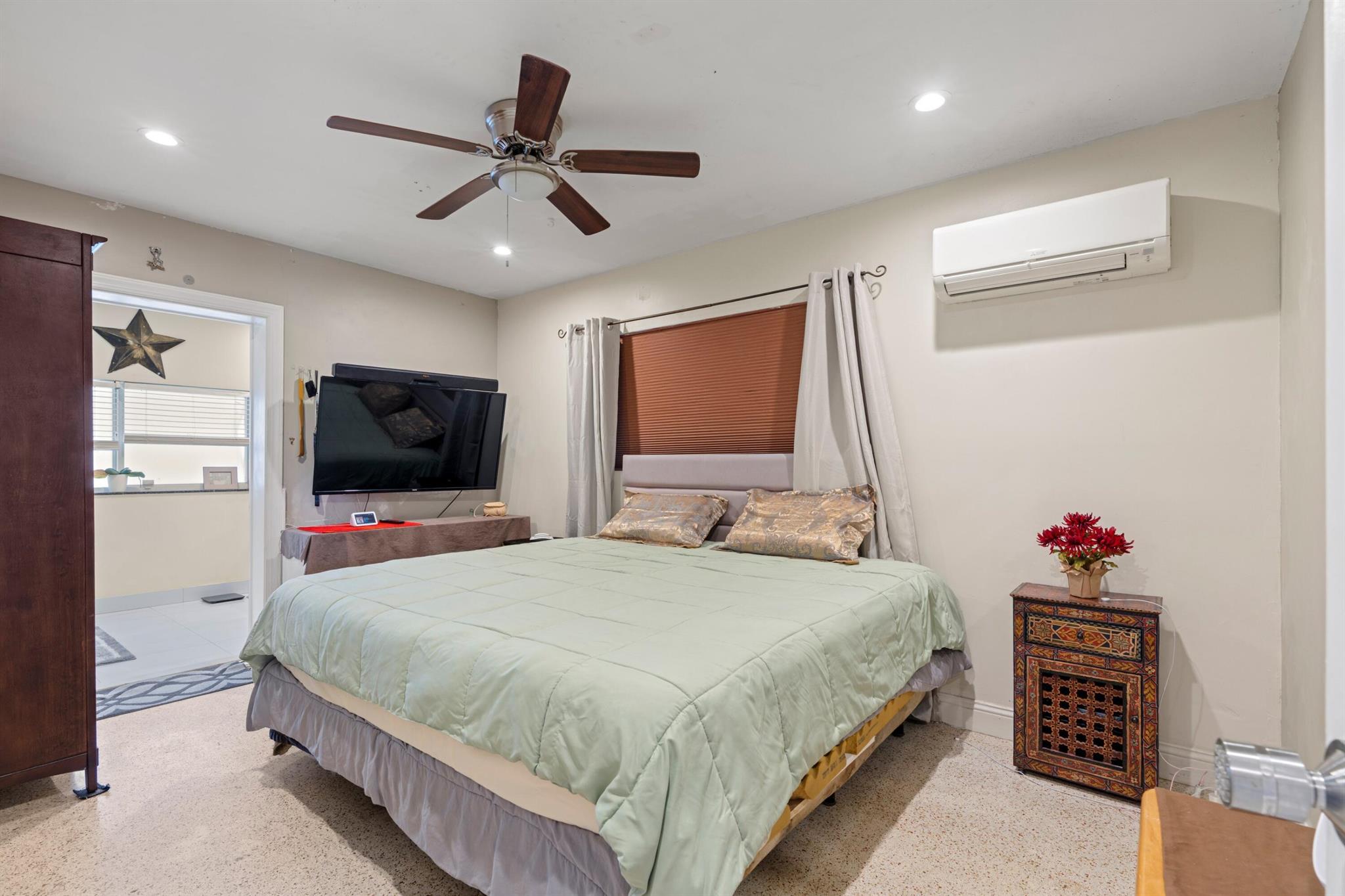 LAUDERDALE PARK 6-33 1/2 - Residential