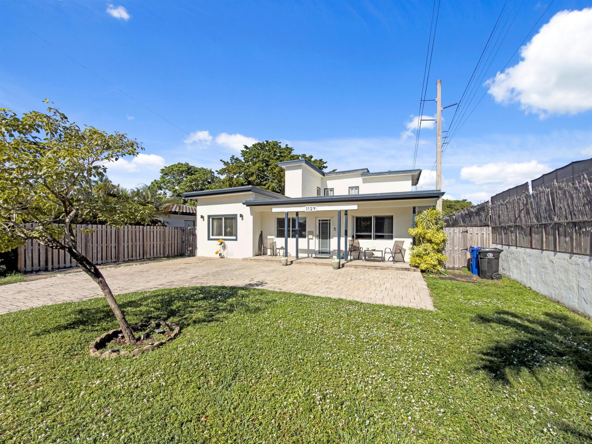 LAUDERDALE PARK 6-33 1/2 - Residential