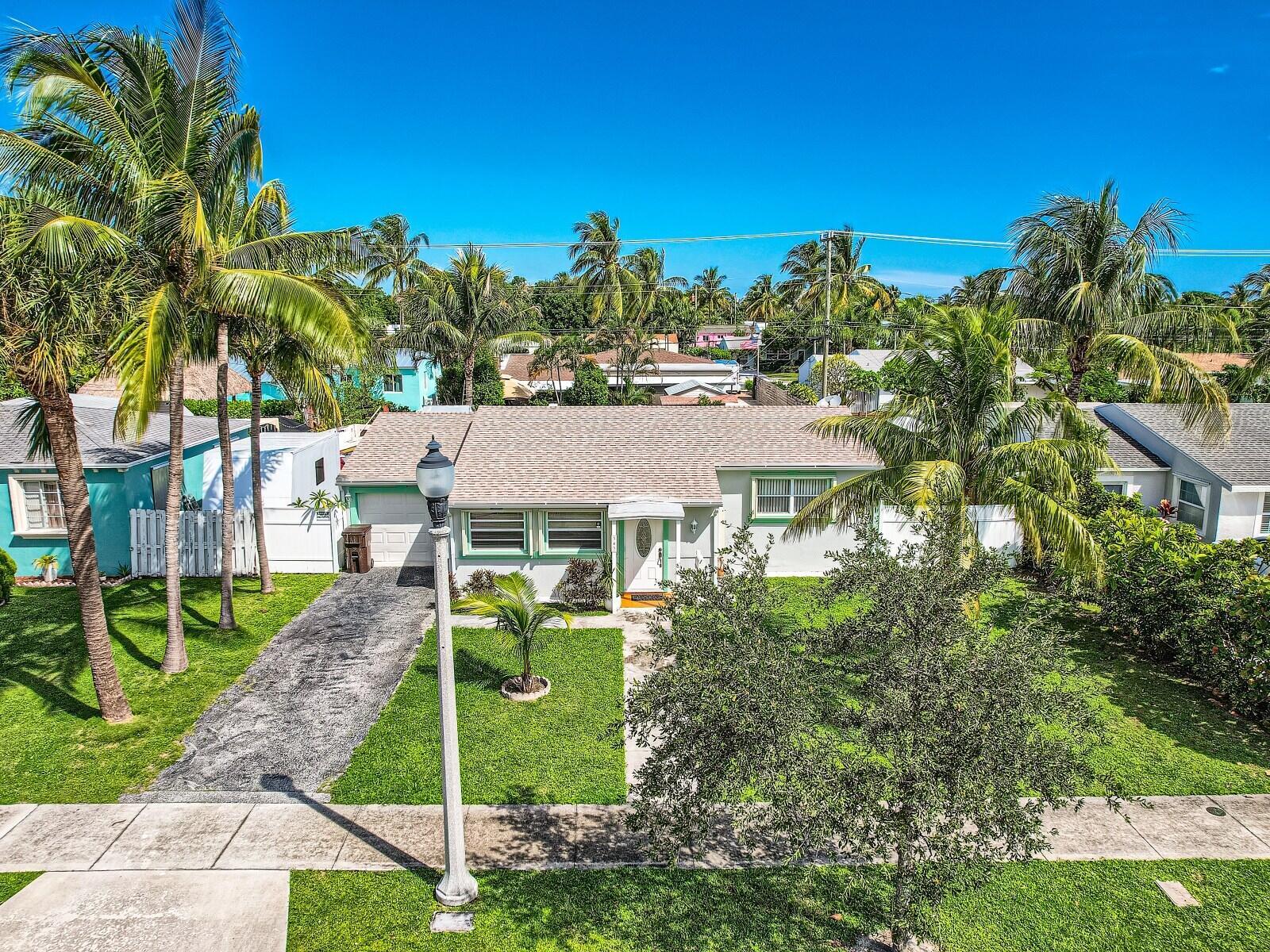 BROADMOOR SEC 4 - Residential