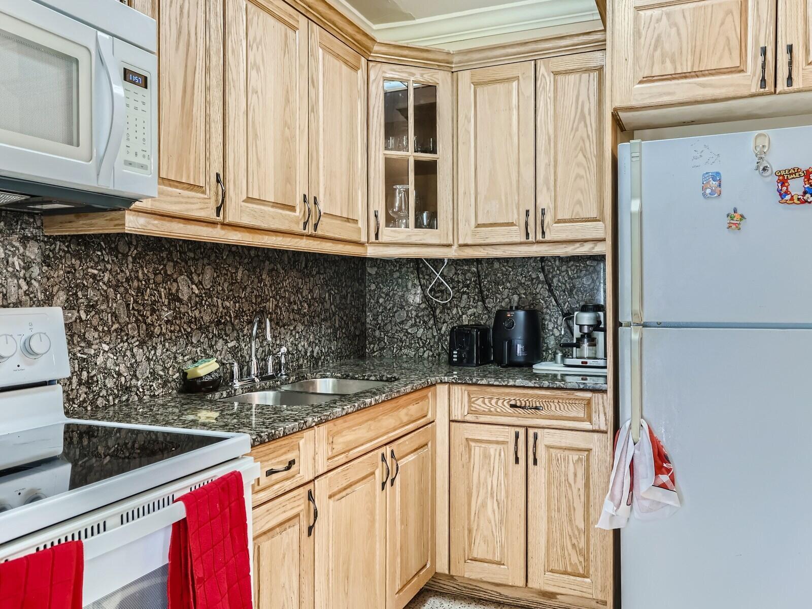 BROADMOOR SEC 4 - Residential