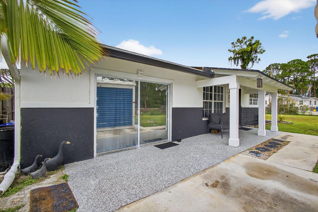 Photo of 11447 52nd Road N, The Acreage, FL 33411 (MLS # R11105075)