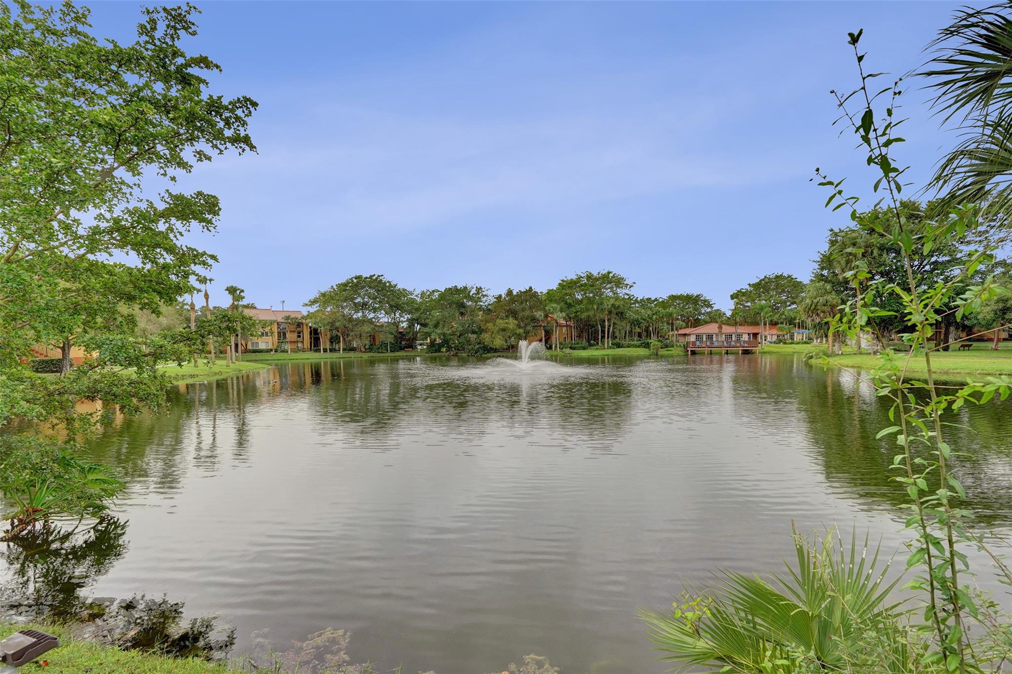 Lakes Of Jacaranda Condo - Residential Lease