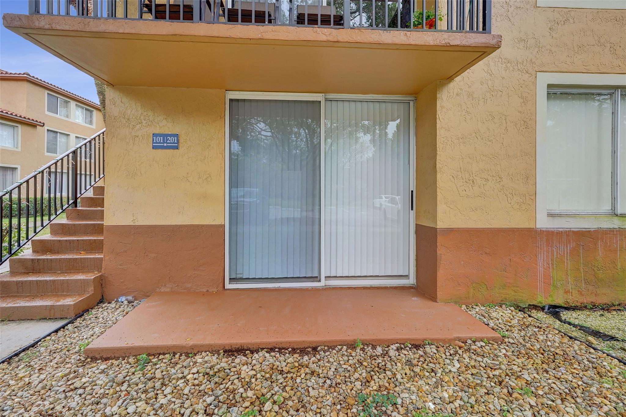 Lakes Of Jacaranda Condo - Residential Lease