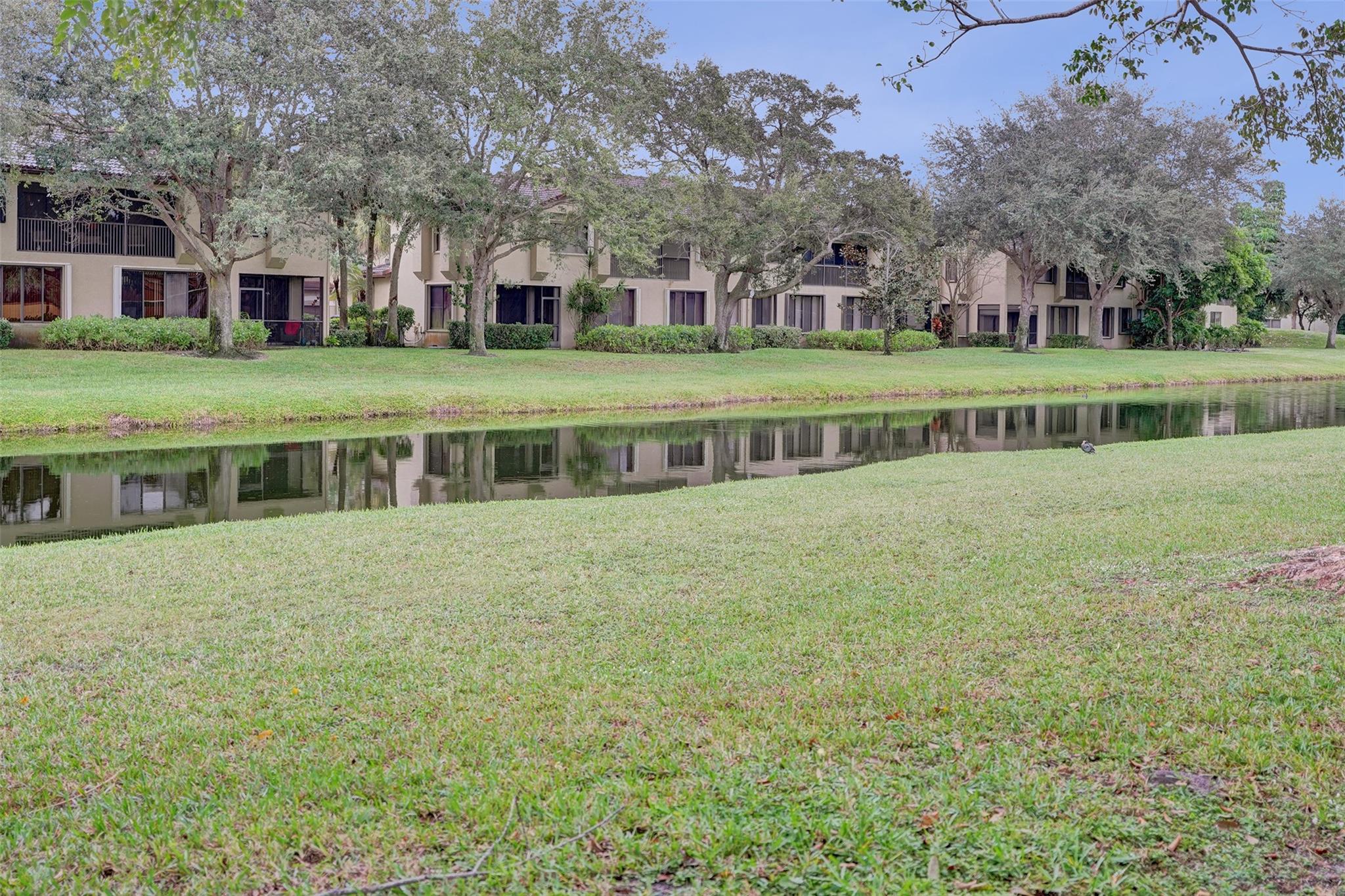 Lakes Of Jacaranda Condo - Residential Lease