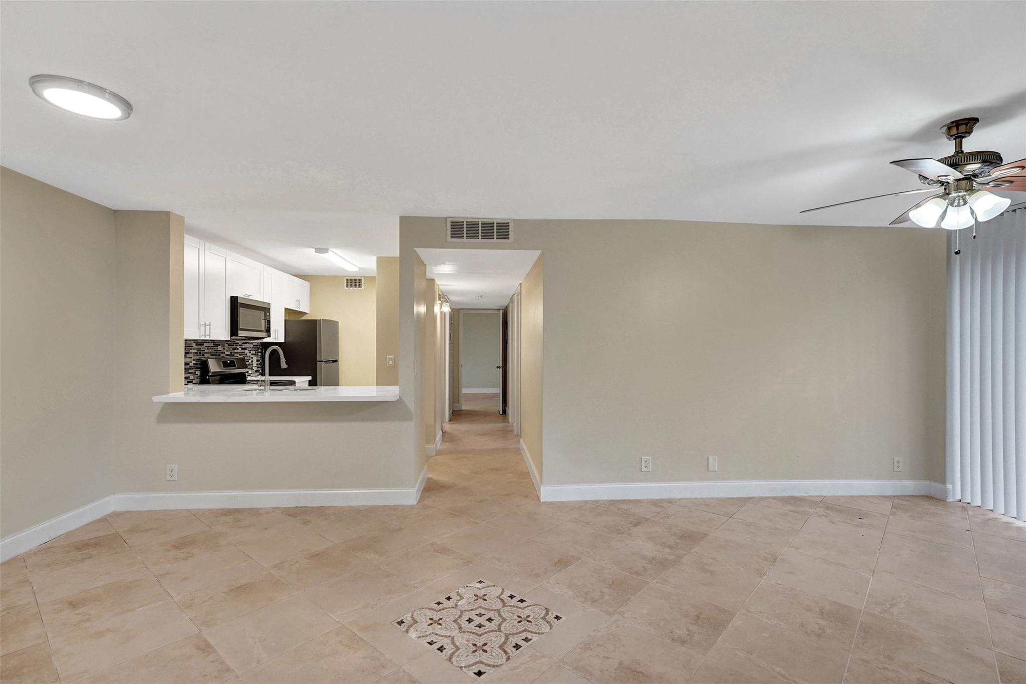 Lakes Of Jacaranda Condo - Residential Lease