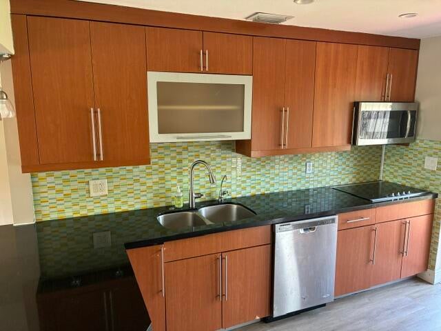 Photo of 1715 NE 60TH Street, Fort Lauderdale, FL 33334 (MLS # B26083703)