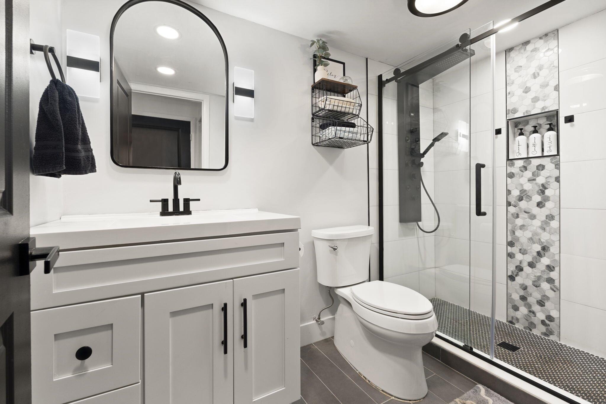 TARPON BAY VILLAS - Residential