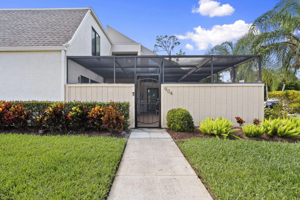 Photo of 1100 SE Mitchell Avenue #904, Port Saint Lucie, FL 34952 (MLS # R11138319)
