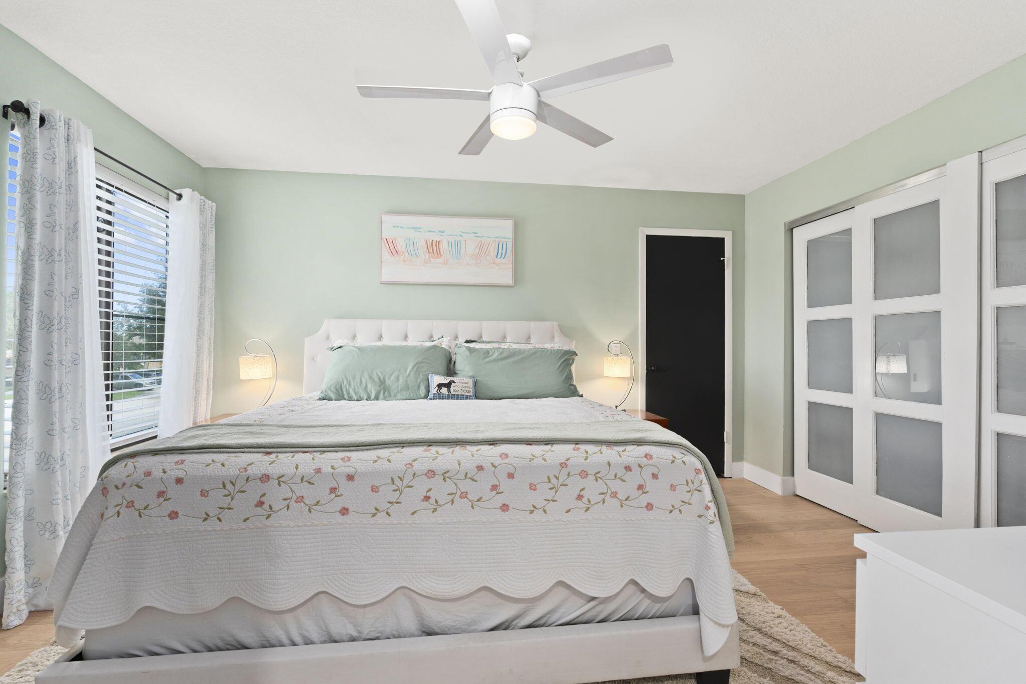 TARPON BAY VILLAS - Residential