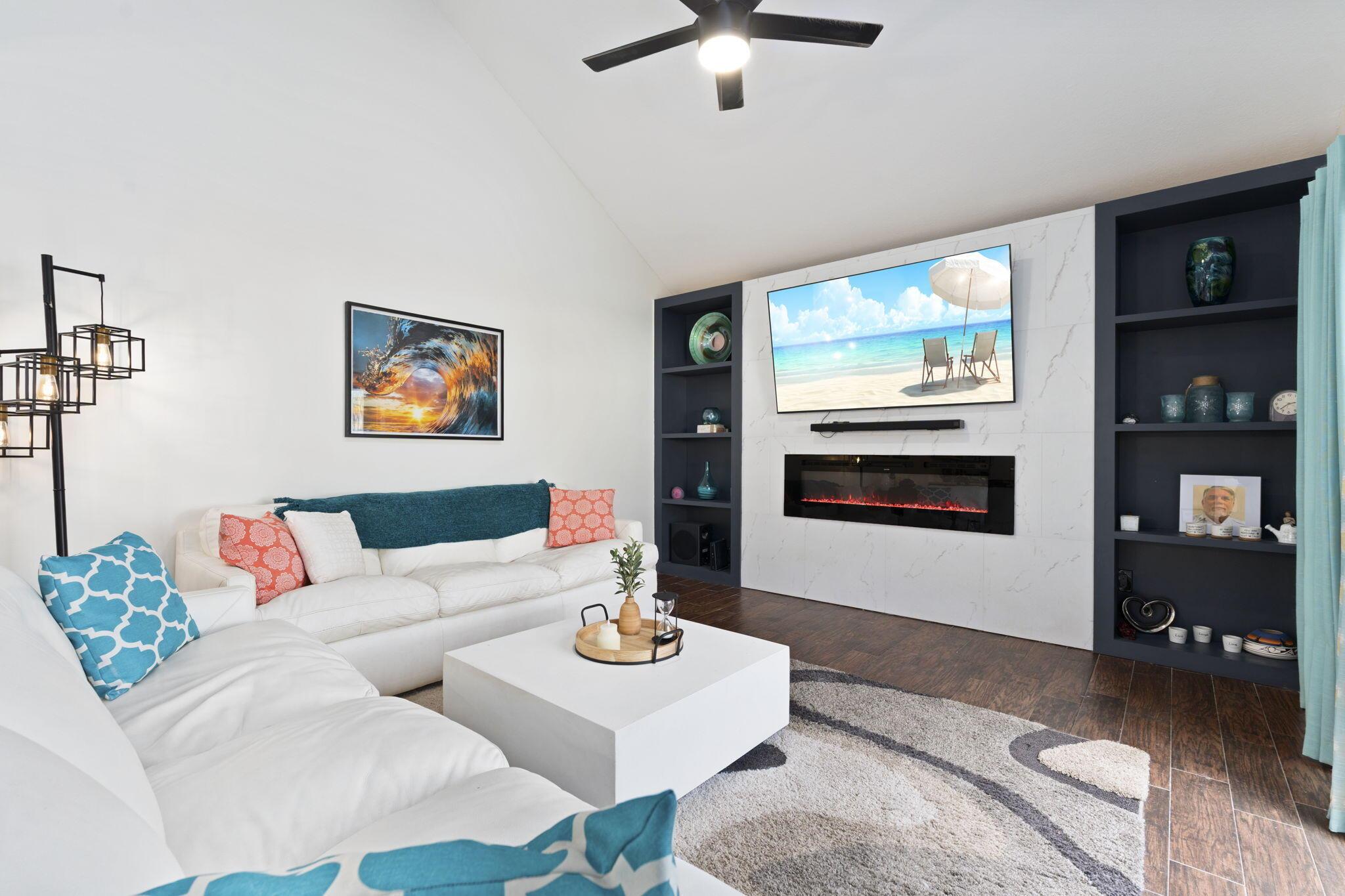 TARPON BAY VILLAS - Residential