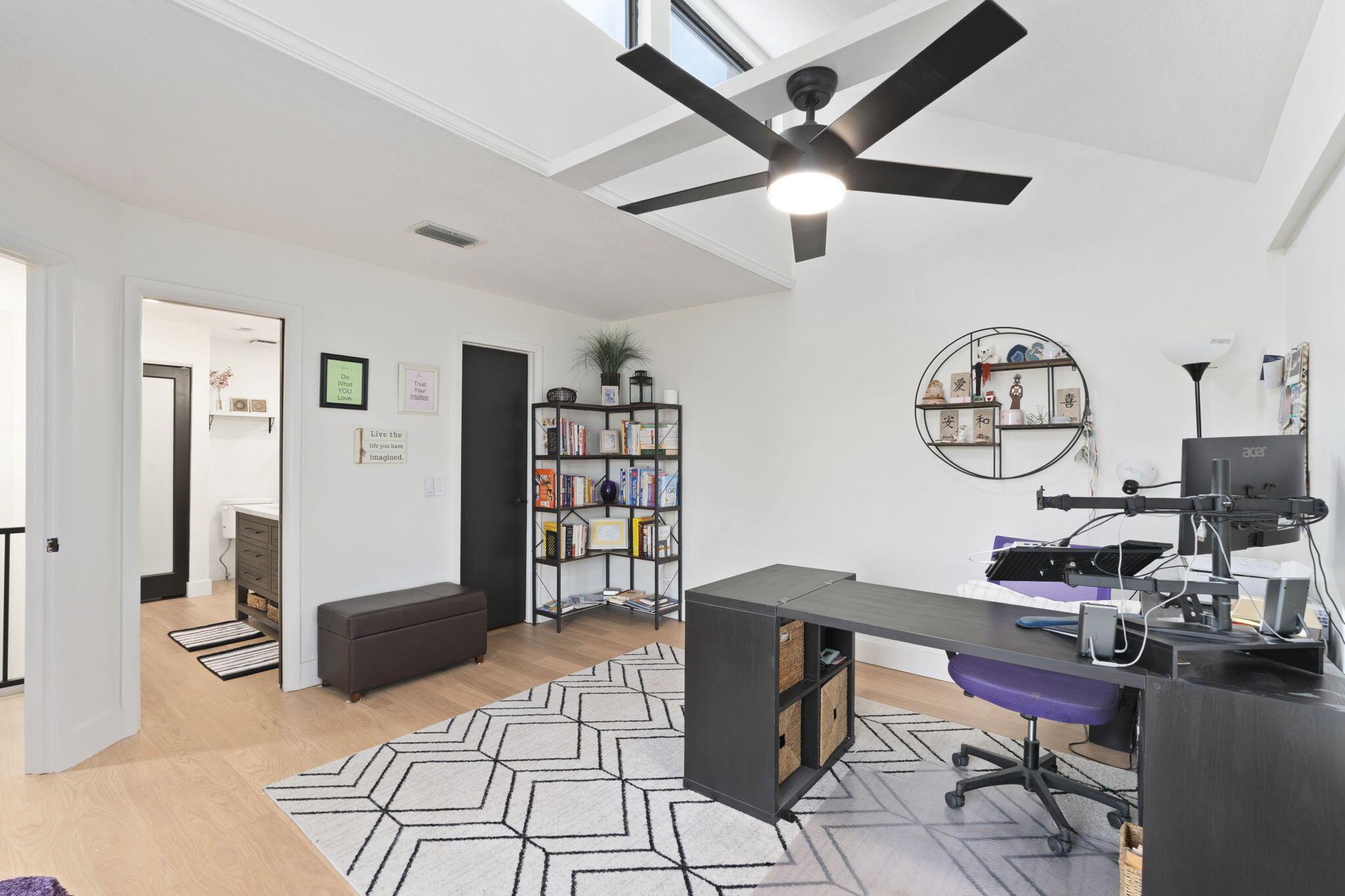 TARPON BAY VILLAS - Residential