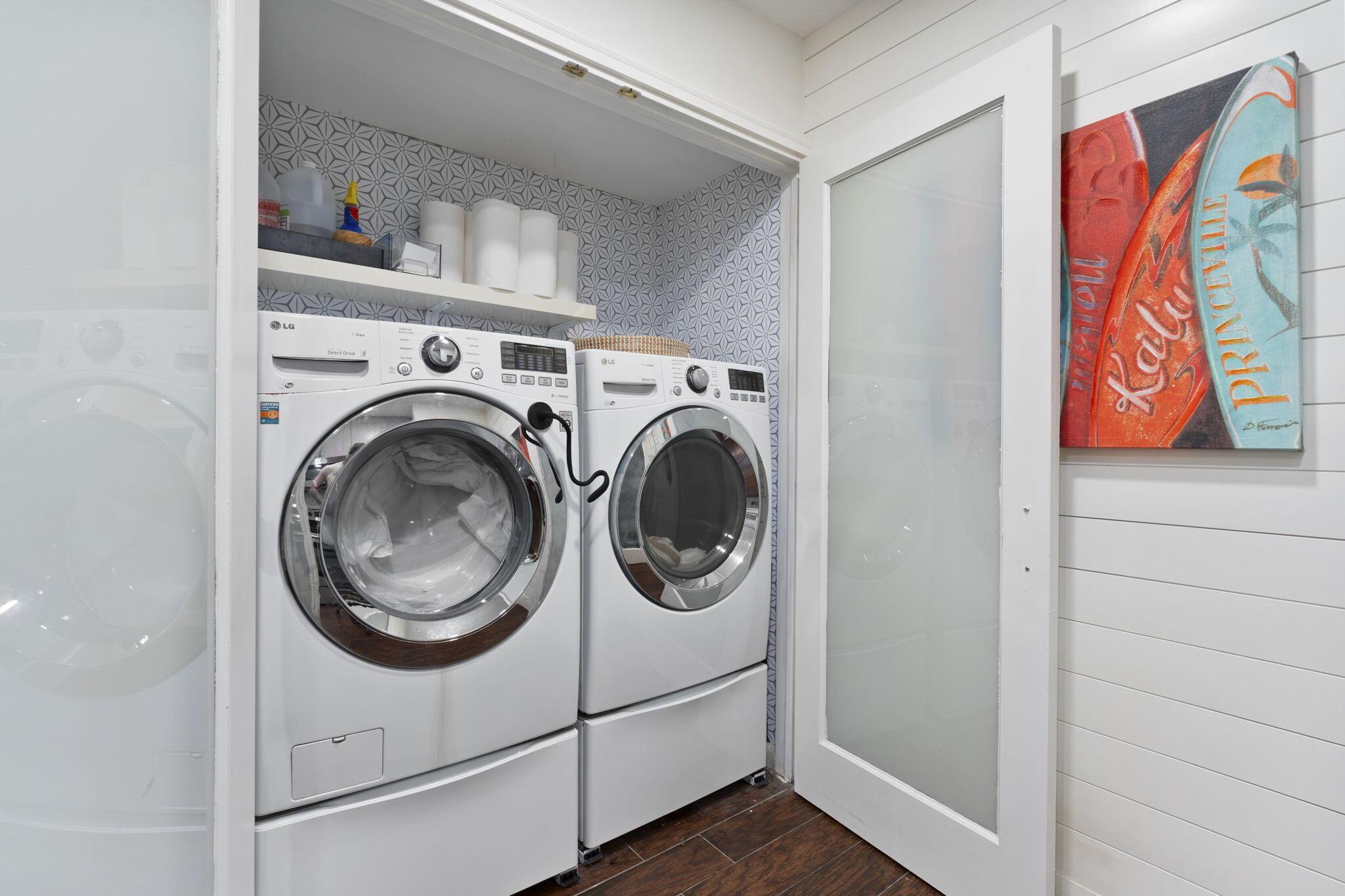 TARPON BAY VILLAS - Residential