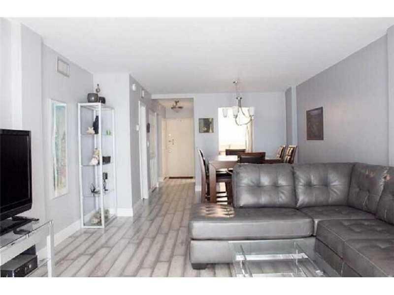 HILLSBORO COLONNADE CONDO - Residential Lease