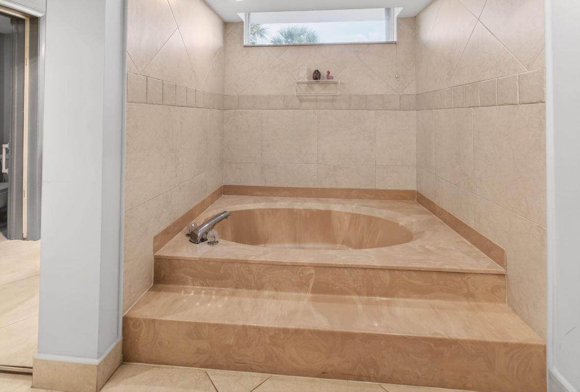 GLENEAGLES CONDO II - Residential