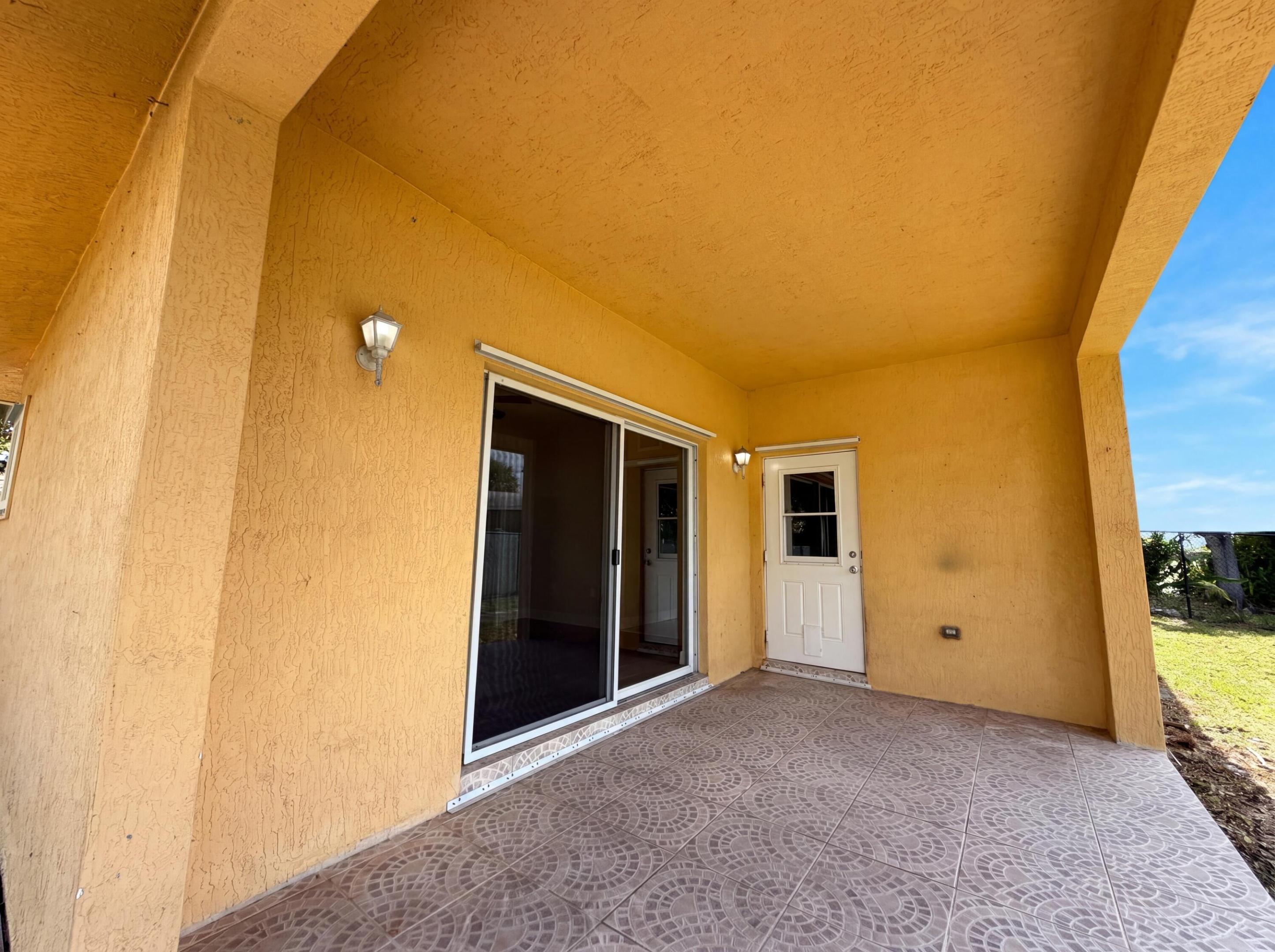 31-47-43 - Residential