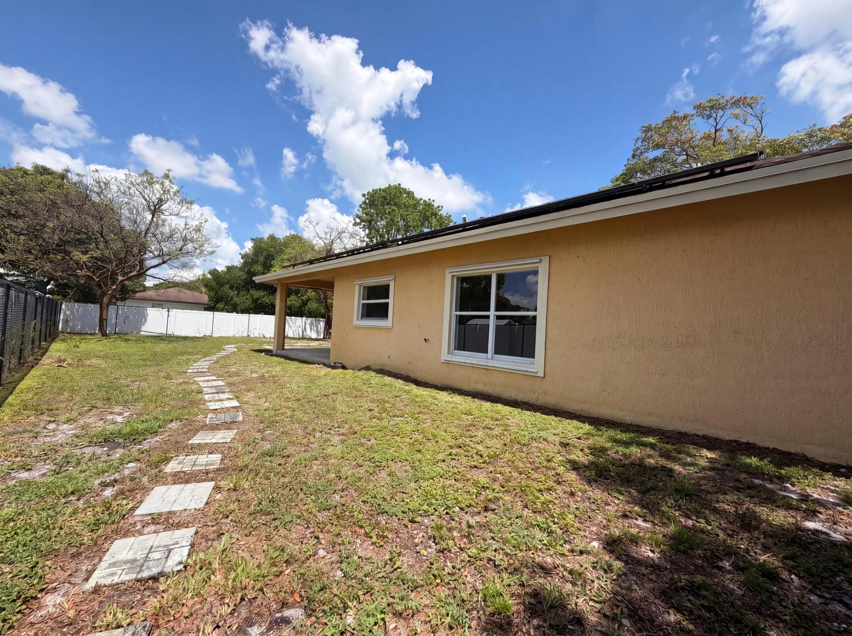 31-47-43 - Residential
