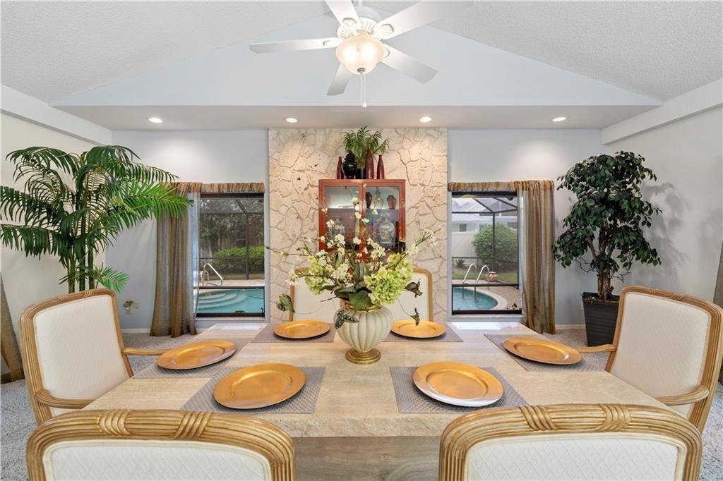 CASTAWAY COVE - Residential Lease