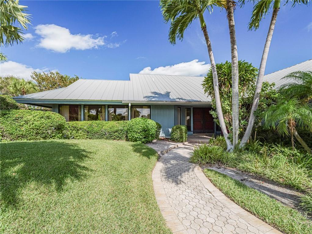 CASTAWAY COVE - Residential Lease