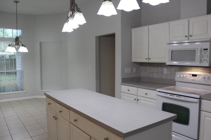 OAK GLEN PH 2 AT FLETCHER - Residential