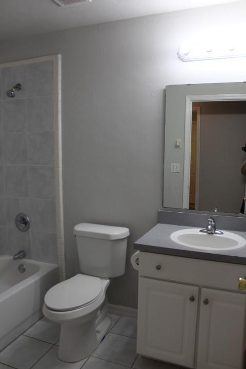 OAK GLEN PH 2 AT FLETCHER - Residential