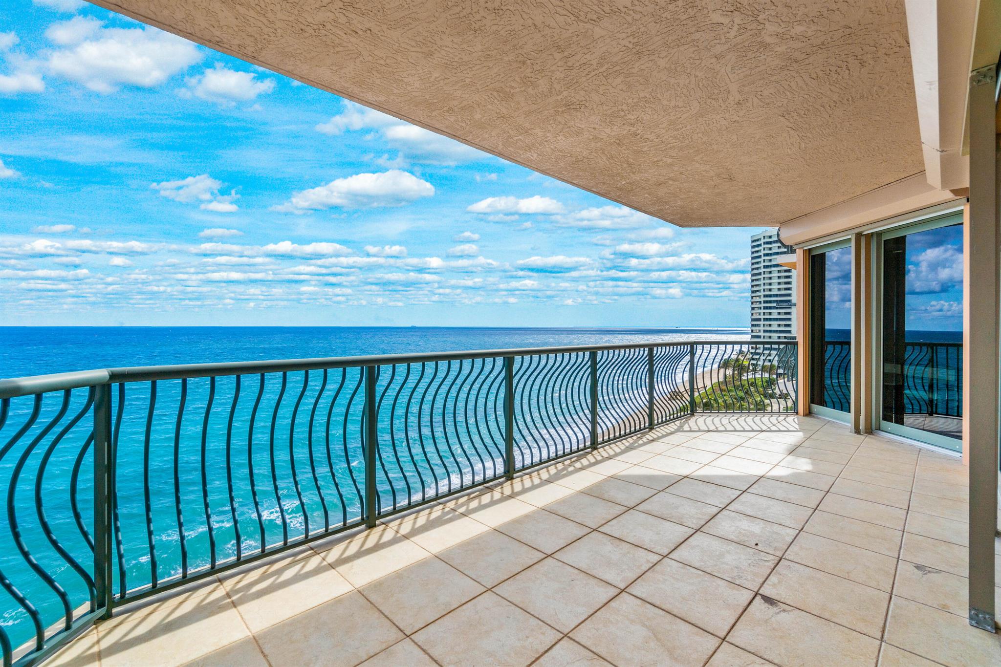 VIA DELFINO - Residential