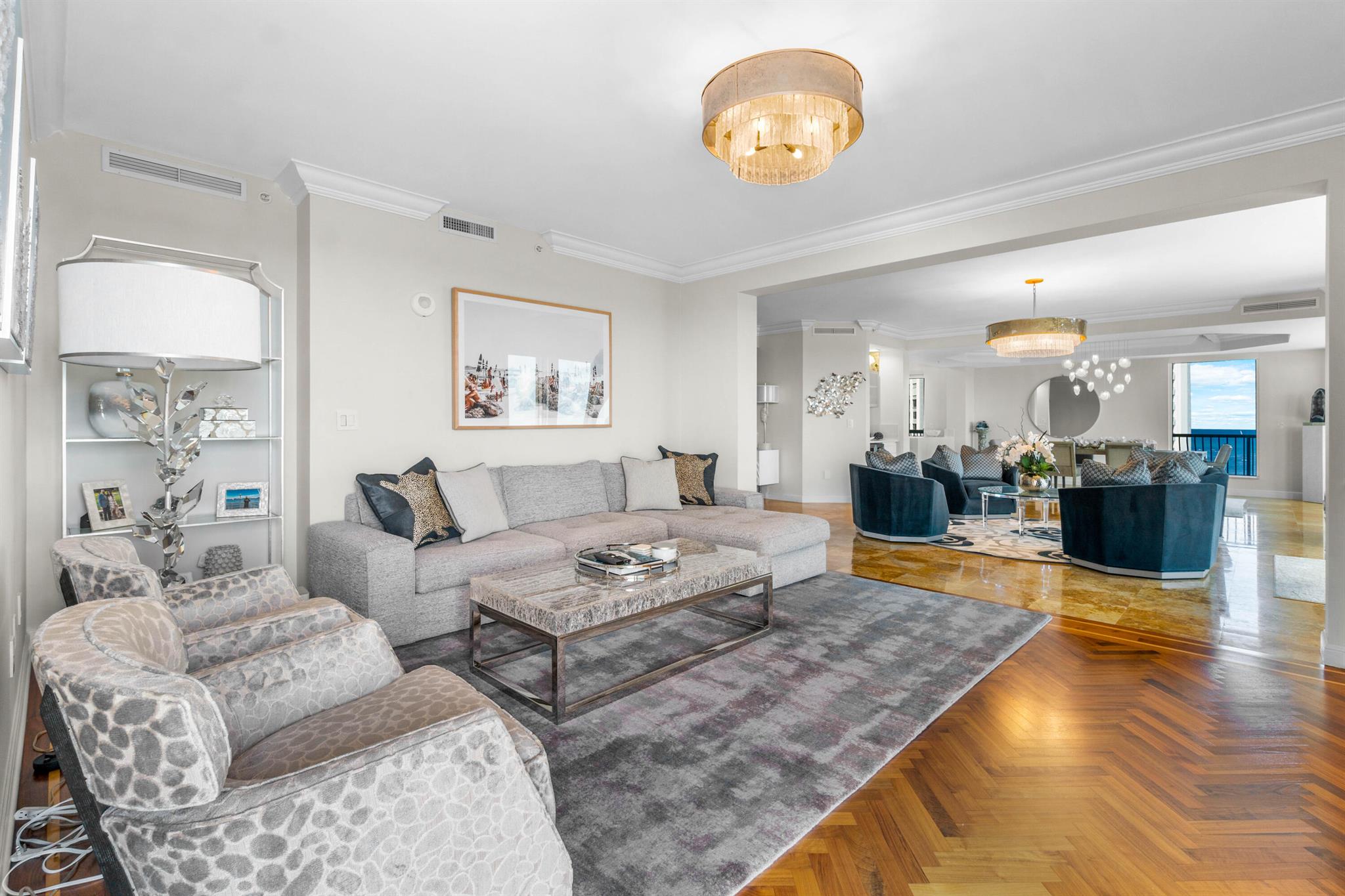 VIA DELFINO - Residential