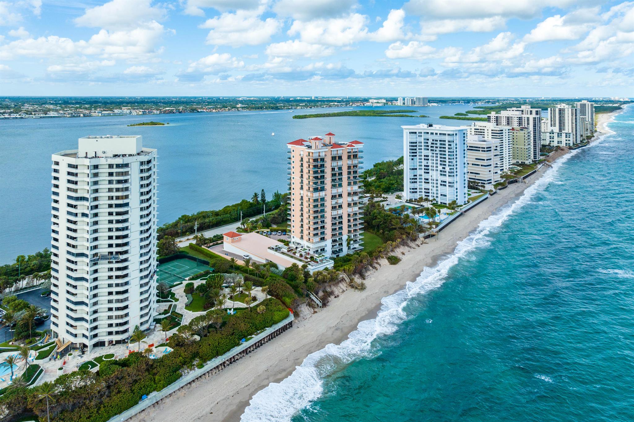 VIA DELFINO - Residential