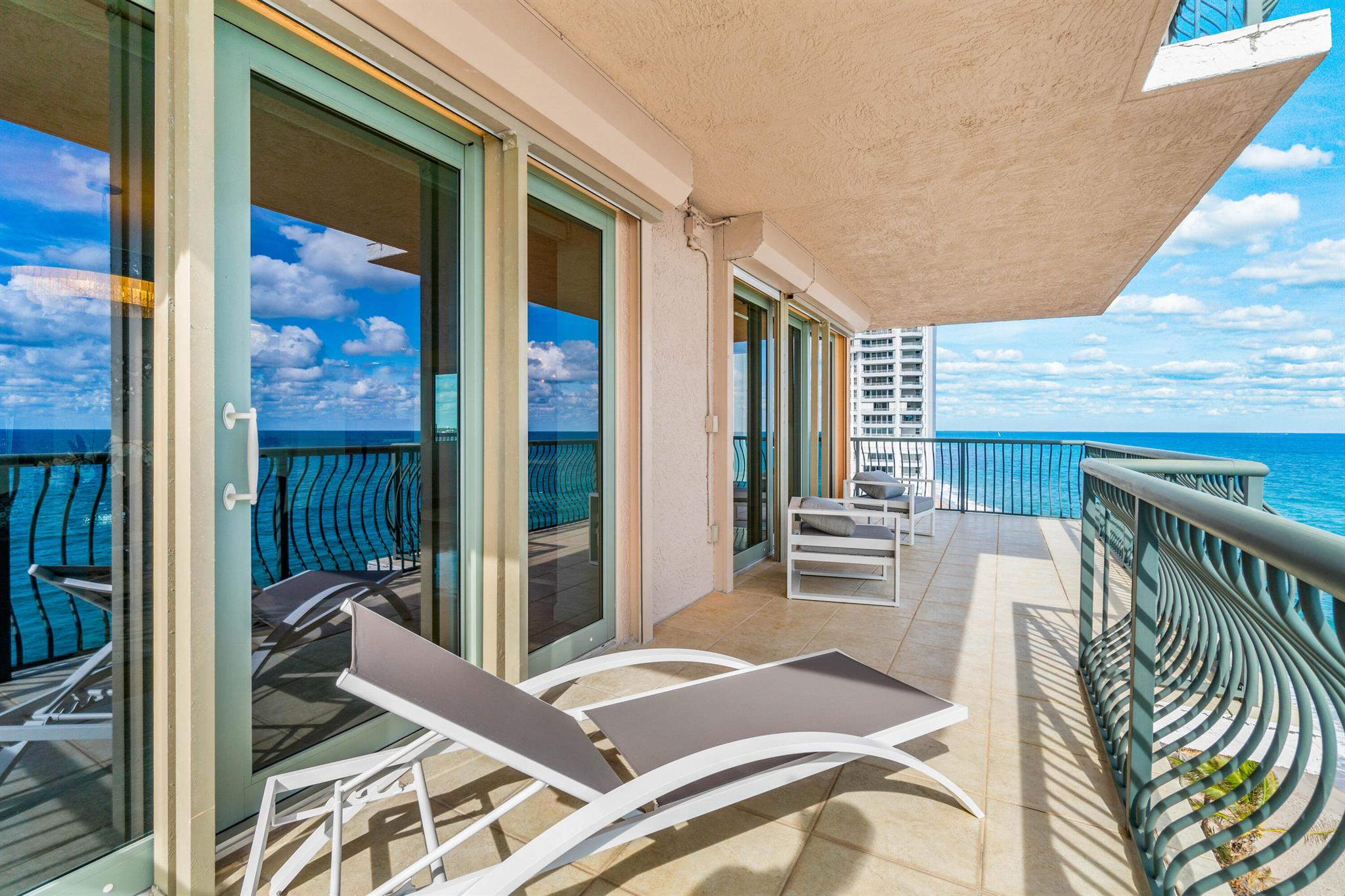 VIA DELFINO - Residential