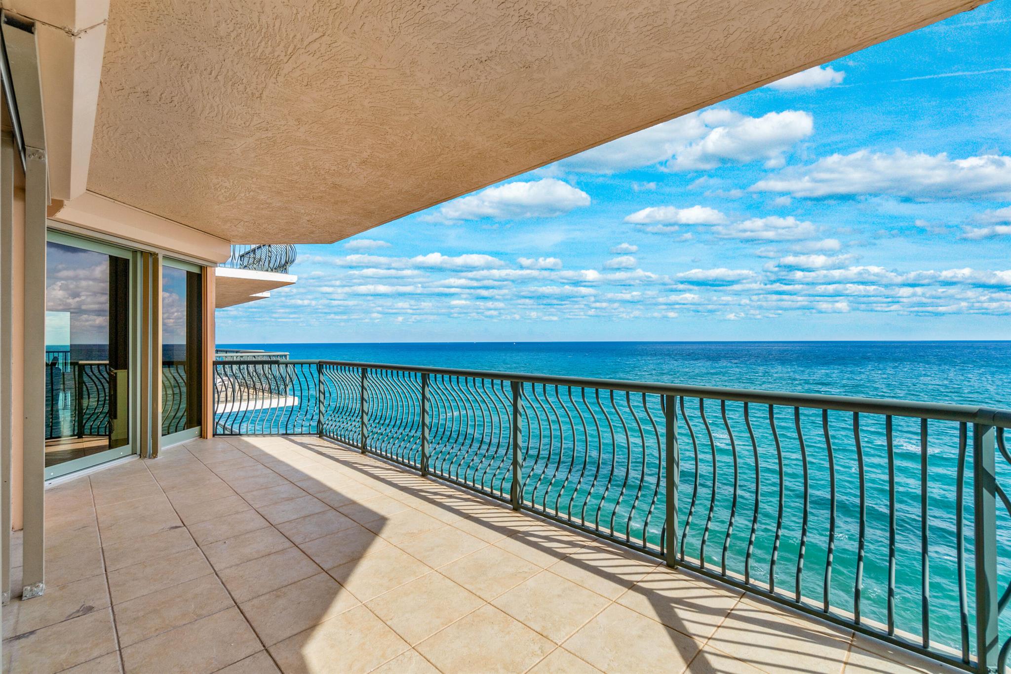 VIA DELFINO - Residential