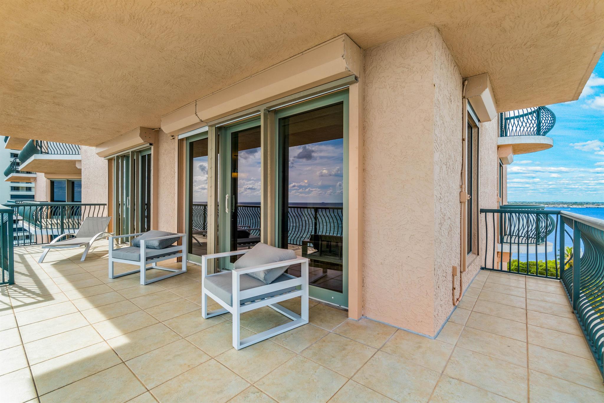 VIA DELFINO - Residential