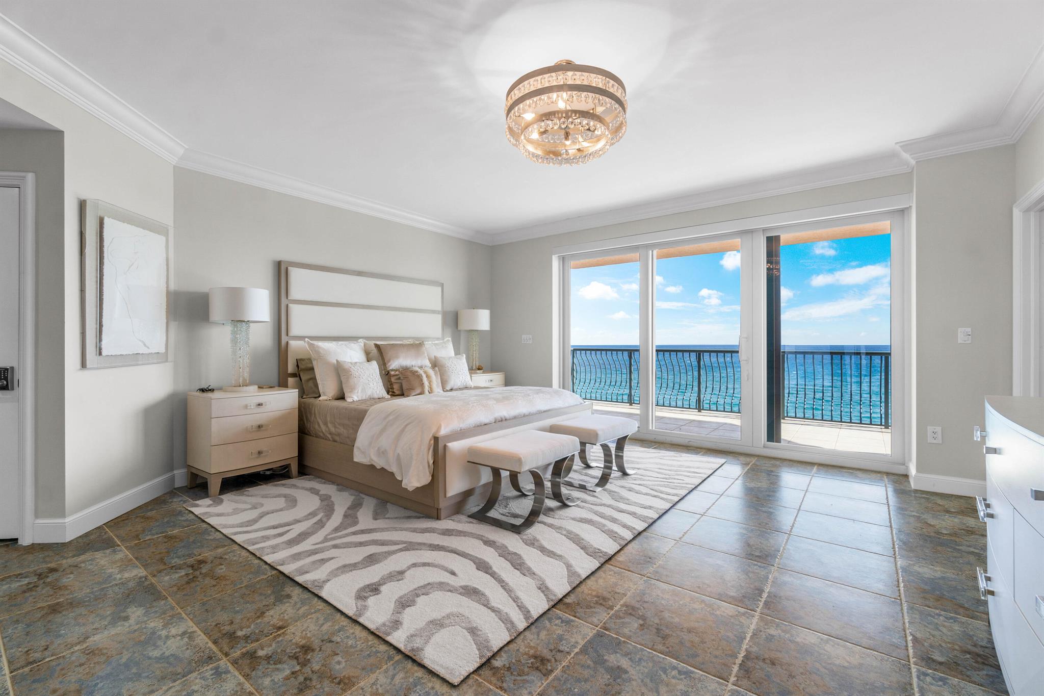 VIA DELFINO - Residential