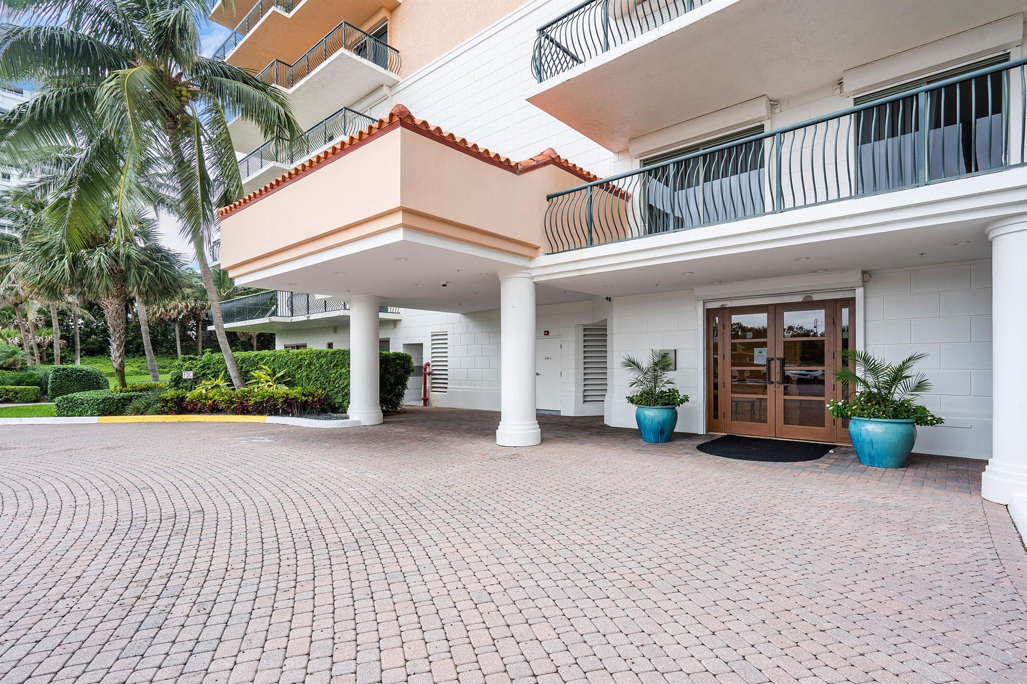 VIA DELFINO - Residential