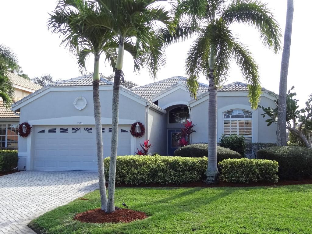 Photo of 1626 SE Shelburnie Way, Port Saint Lucie, FL 34952 (MLS # R10939373)
