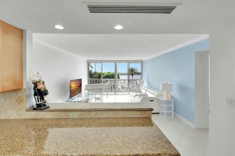 2505 S Ocean Boulevard 402 Palm Beach FL 33480