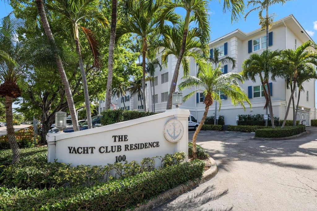 Photo of 100 Macfarlane Drive #3d, Delray Beach, FL 33483 (MLS # R11095909)