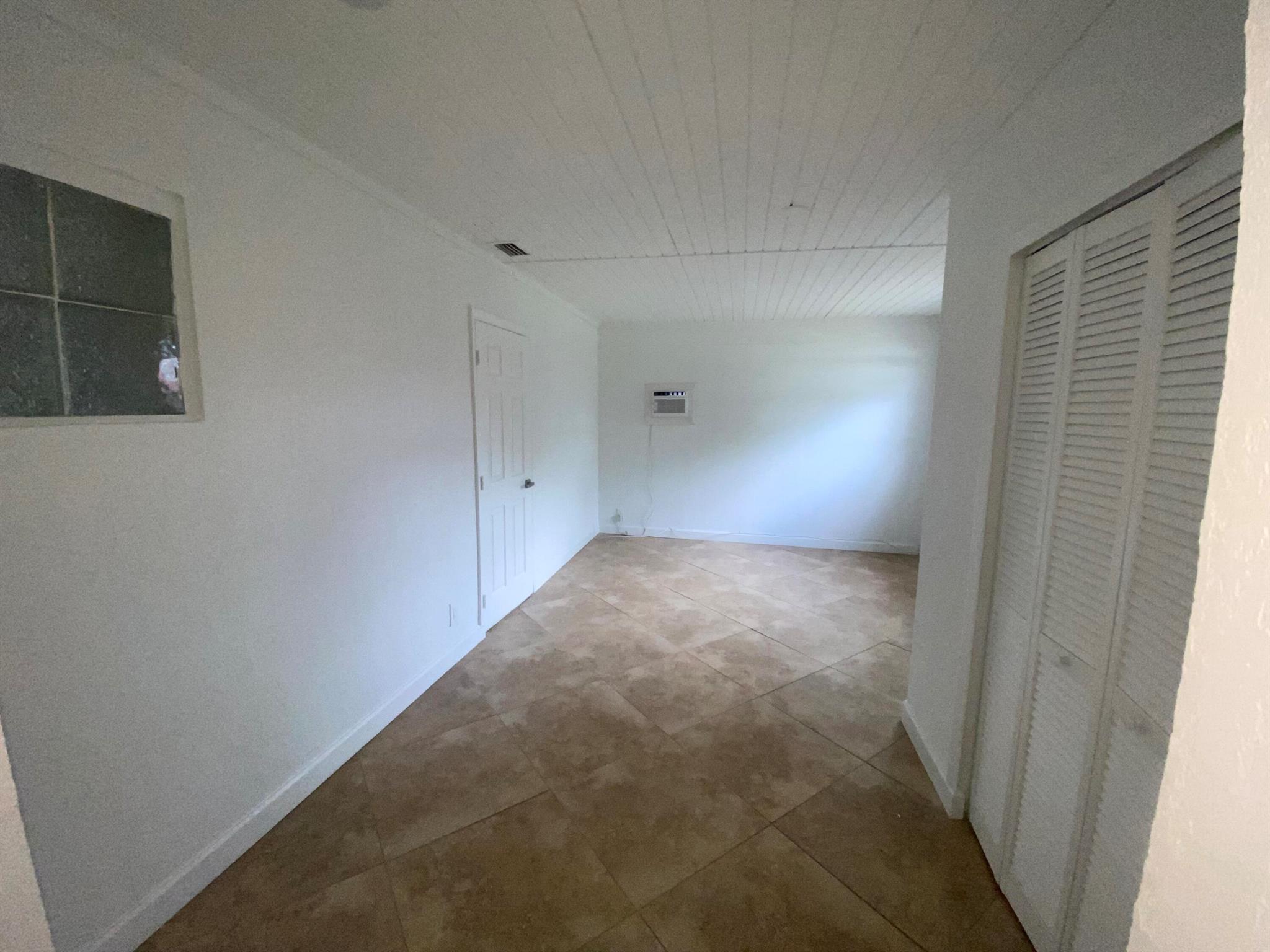 SIERRA HEIGHTS - Residential Lease