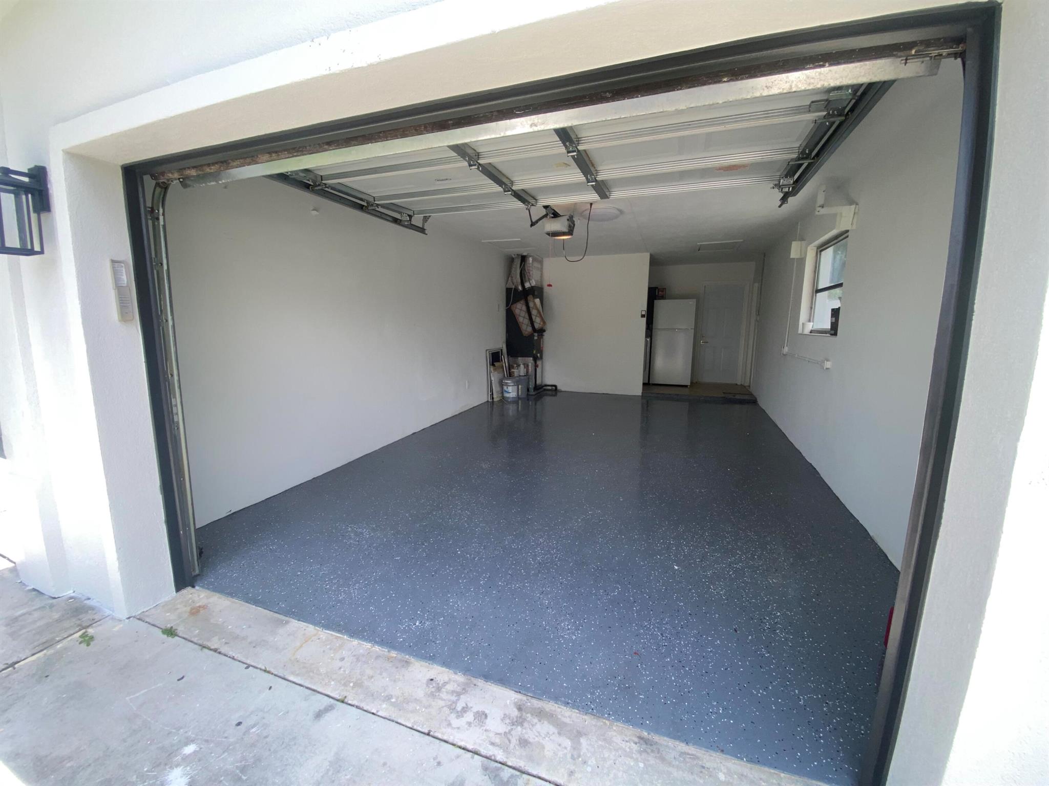 SIERRA HEIGHTS - Residential Lease