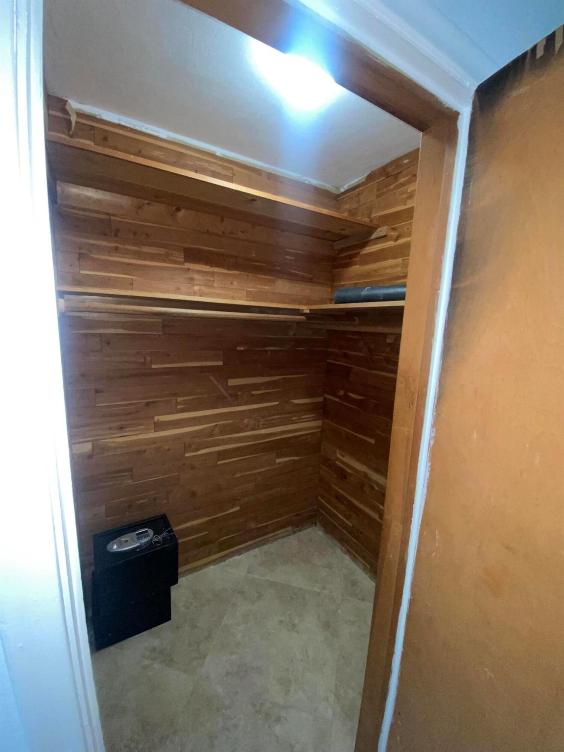 SIERRA HEIGHTS - Residential Lease