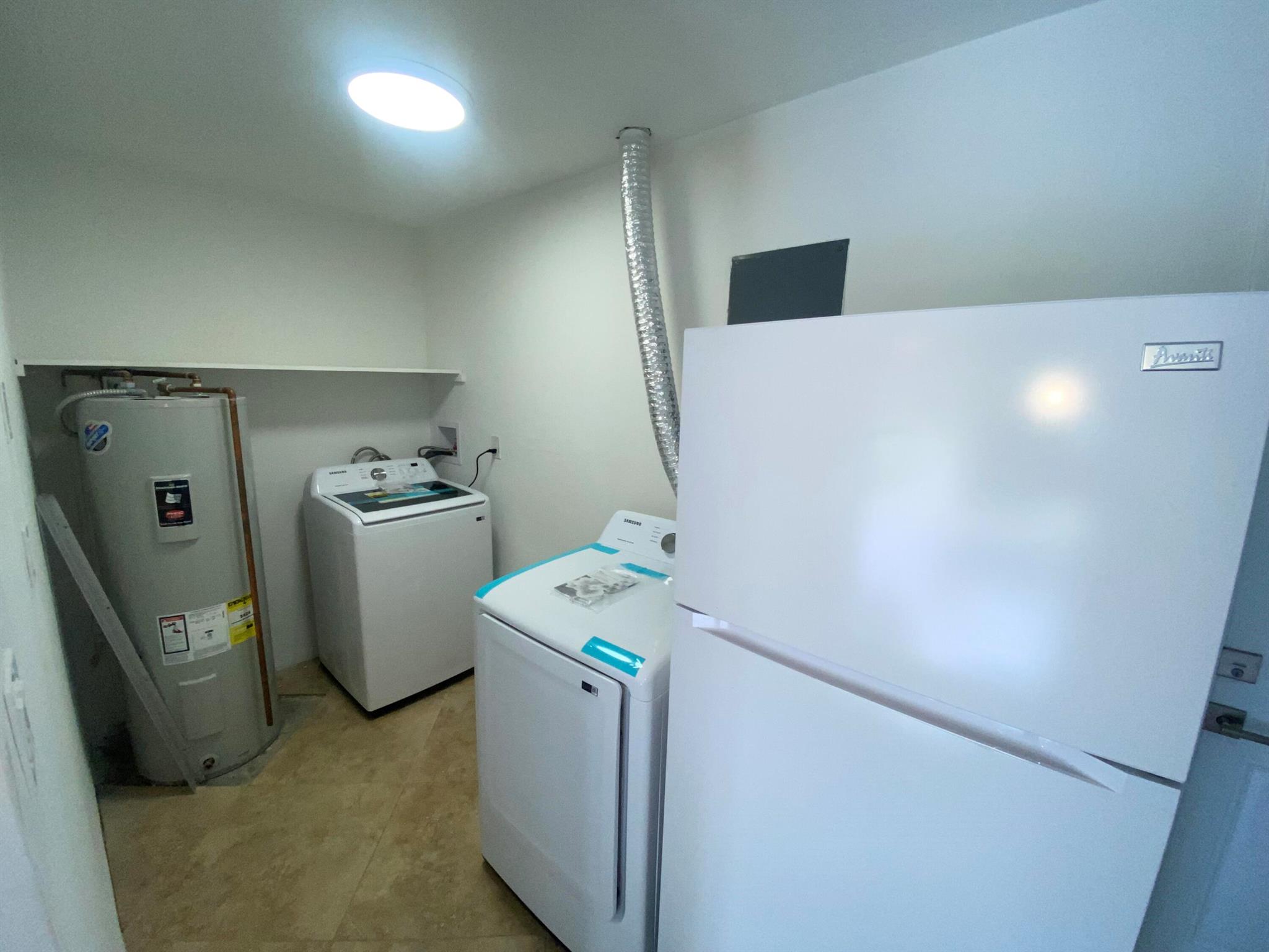 SIERRA HEIGHTS - Residential Lease