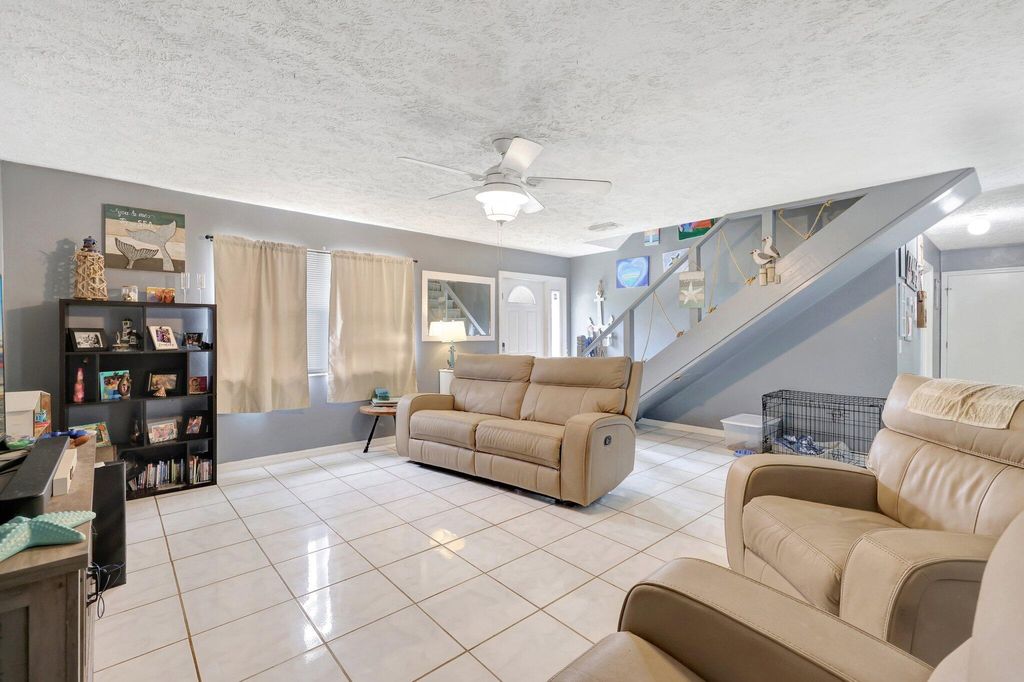 Photo of 5520 SE Colee Avenue, Stuart, FL 34997 (MLS # R11020347)