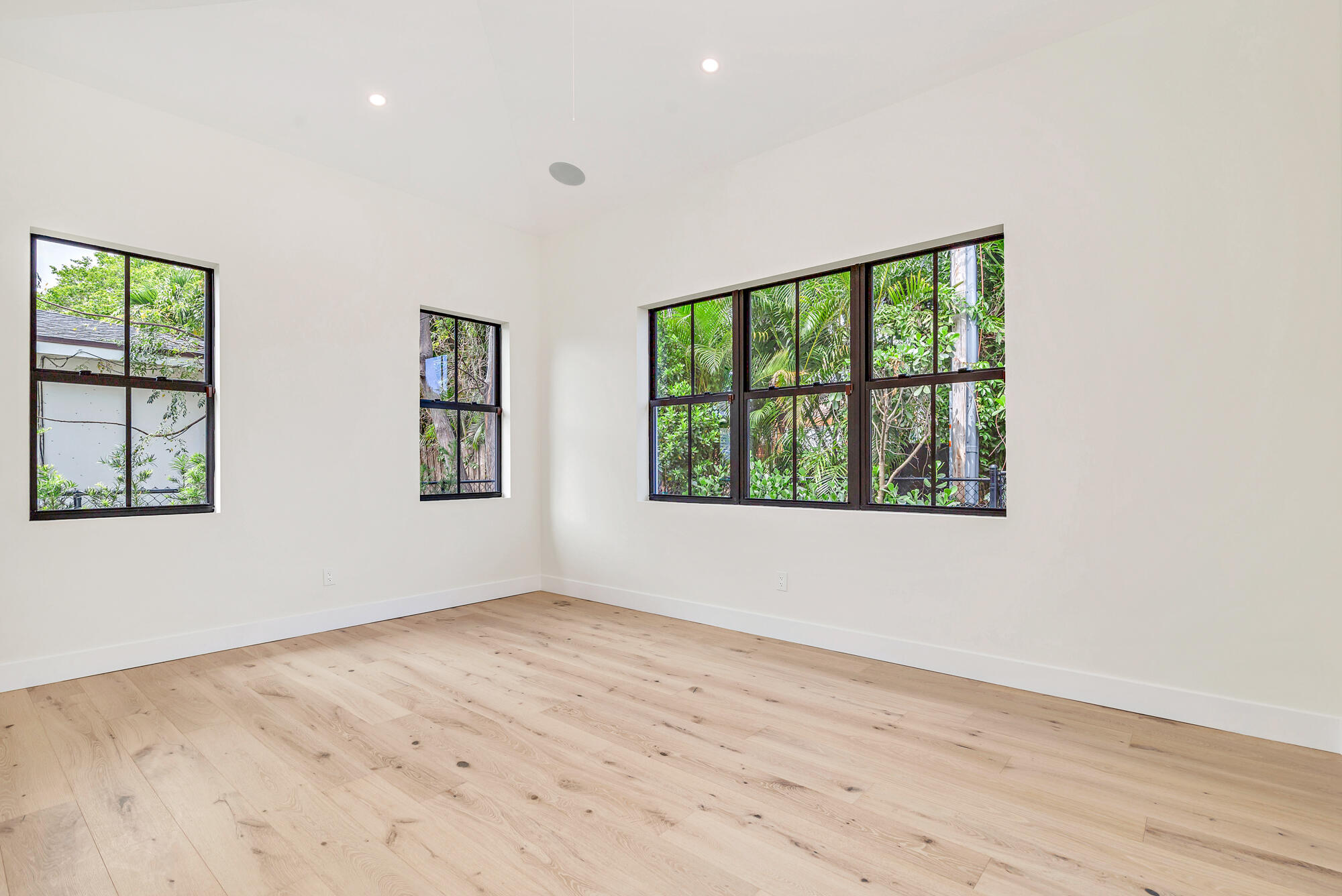 ELWA PLACE - Residential